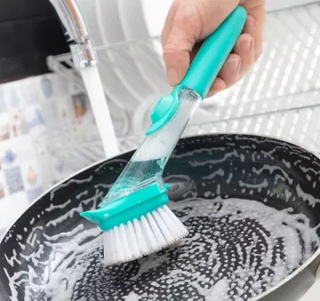 Cleasy mosogatókefe fogantyúval és mosószeradagolóval - InnovaGoods